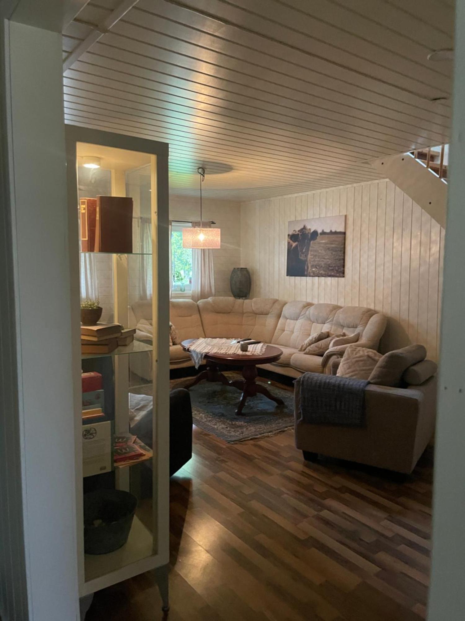 Lantlig Laegenhet Apartamento Charlottenberg Exterior foto