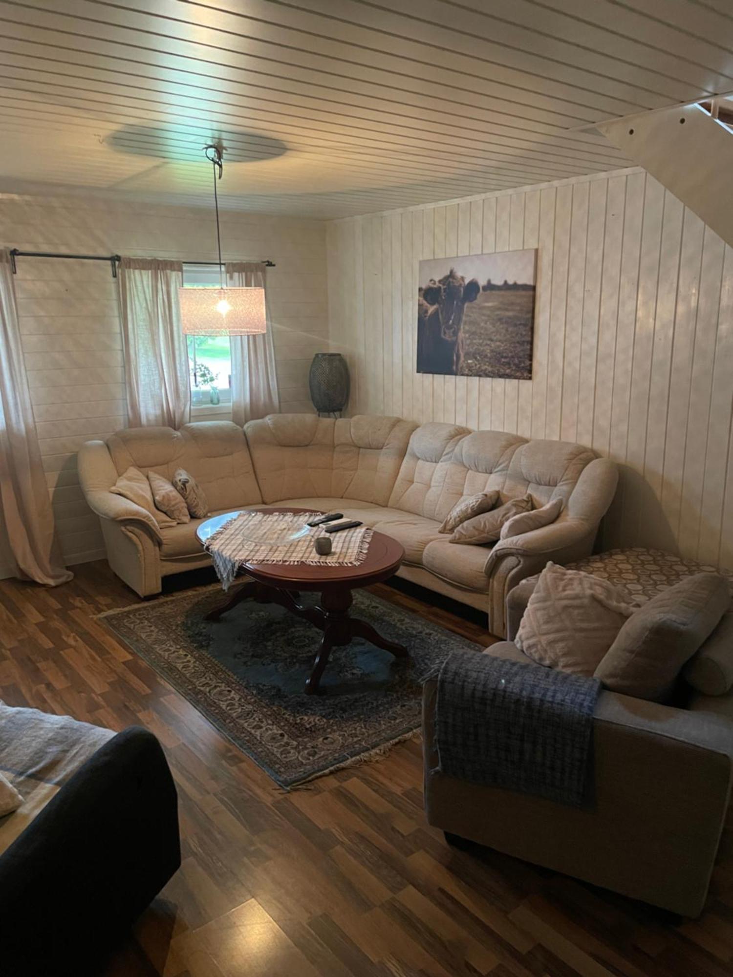 Lantlig Laegenhet Apartamento Charlottenberg Exterior foto